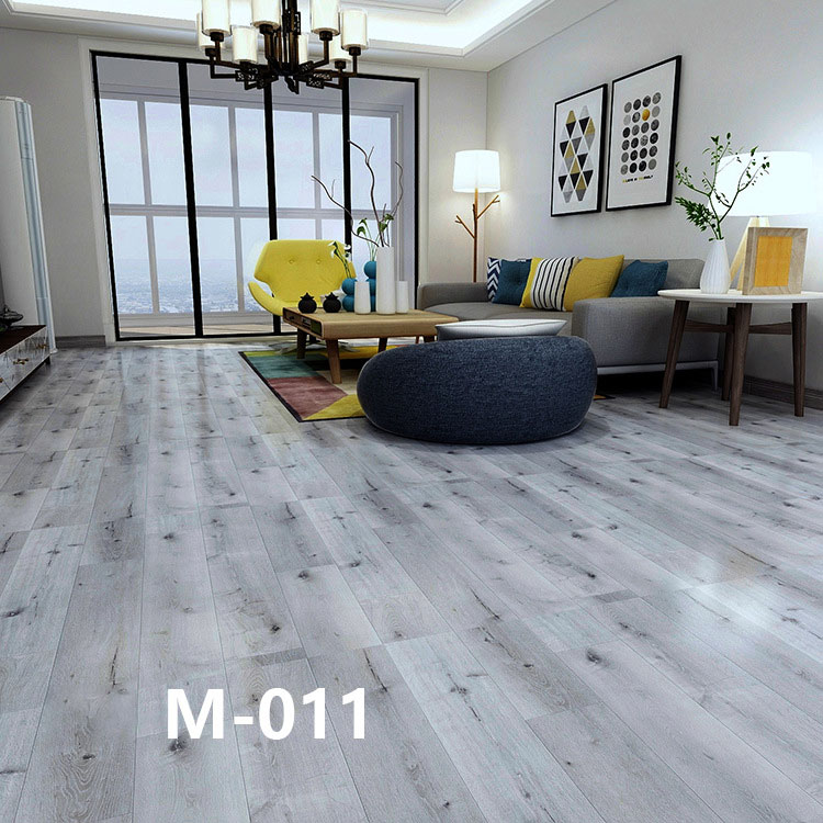 商用 Interface 木纹 LVT 地板 产品图