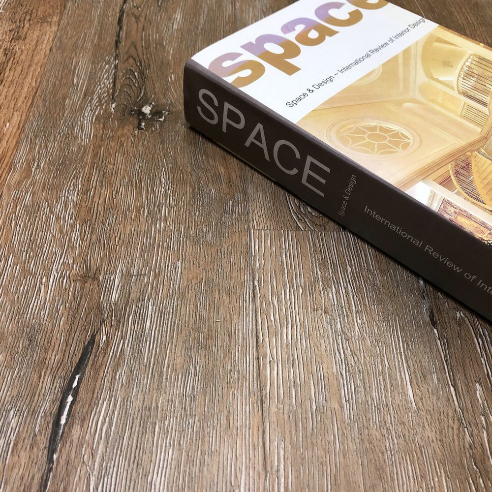 抗刮高光灰色超市SPC地板